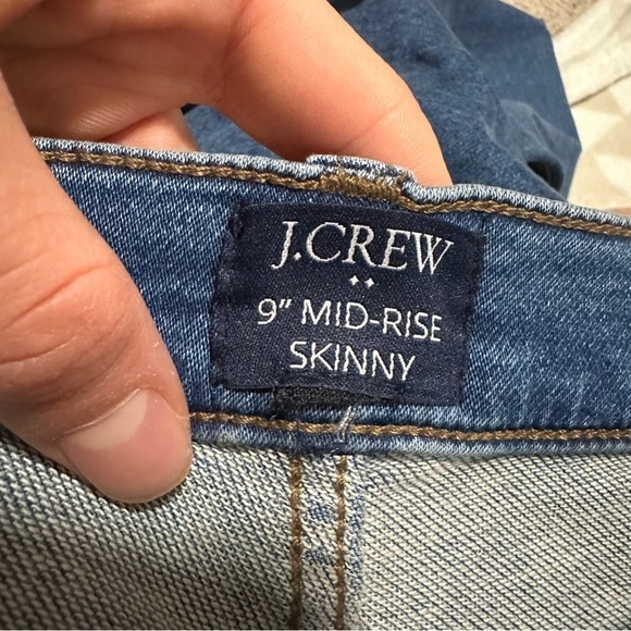J crew cadet navy 9" mid-rise skinny jean in signature stretch+ - Picture 6 of 9